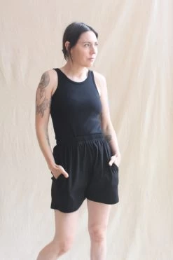 Scoop Back Rib Tank Black