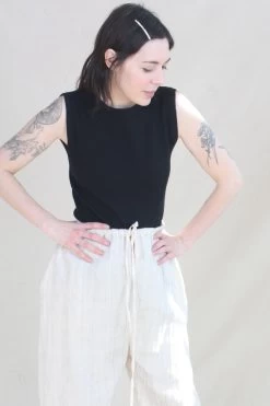 Fine Mesh Shell Black