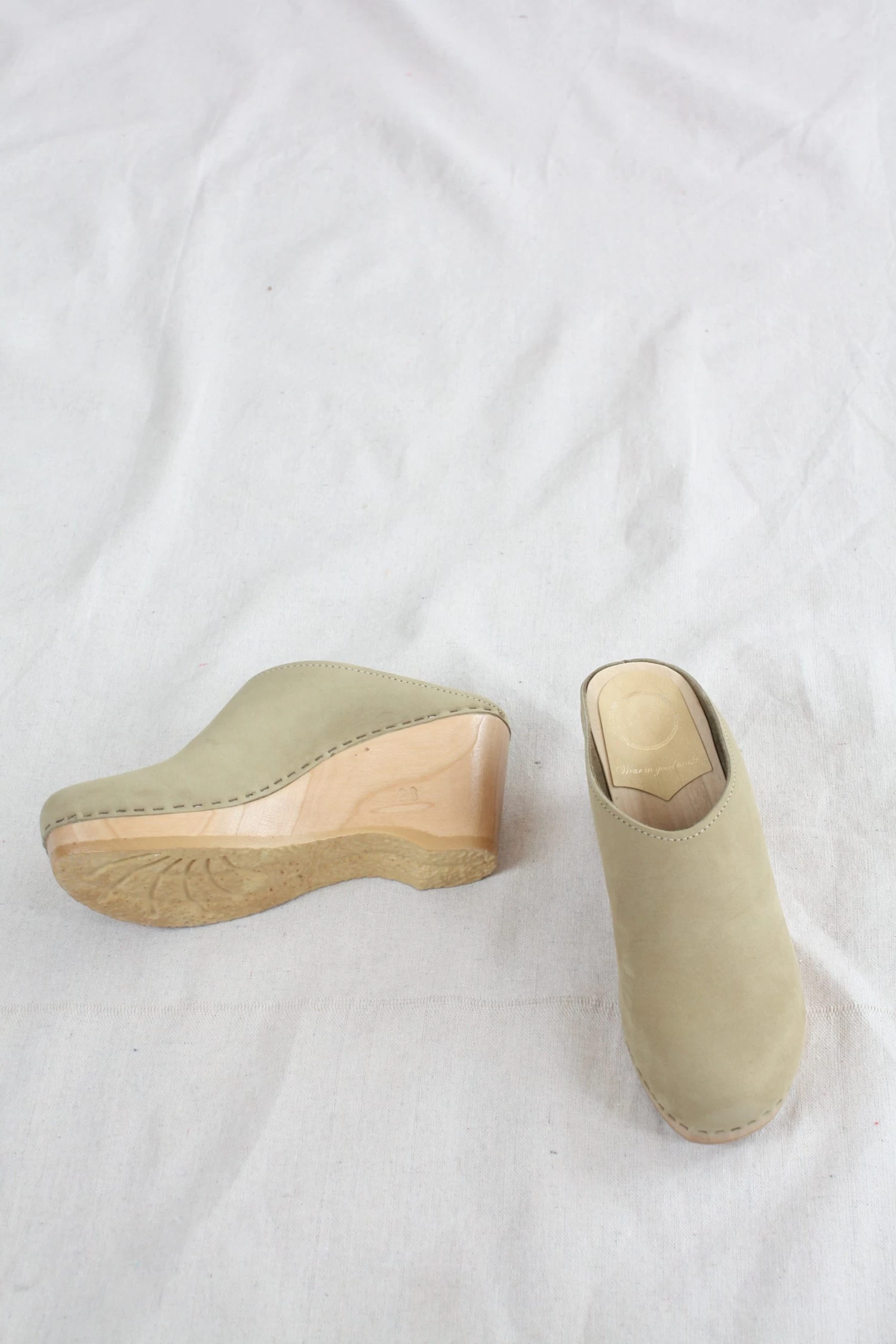 New School Clog On Wedge Celery - Image 2