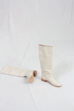 Tall Thora Boot Bone