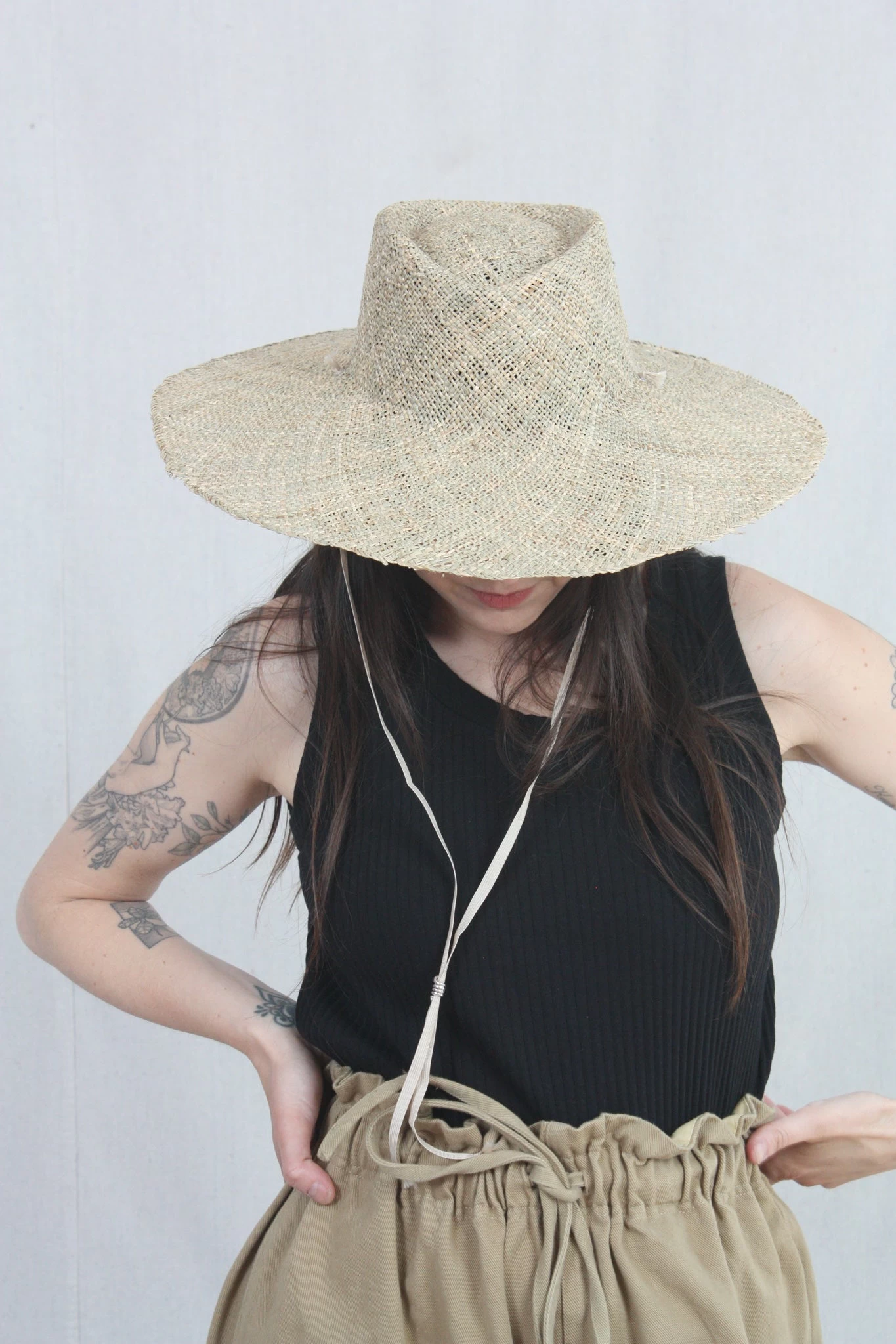 Dai Hat With Tie Seagrass - Image 2