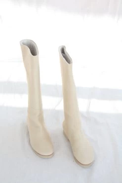 Tall Lined Boot Putty/Hessian