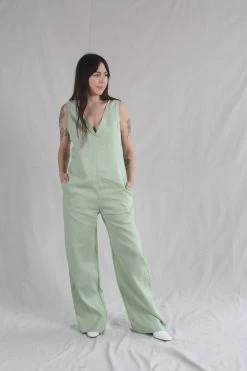 V Neck Jumpsuit Pistachio