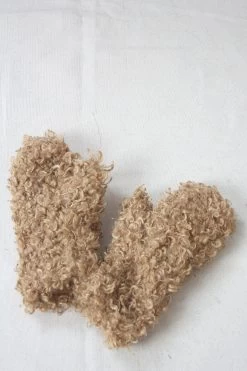 Mittens Camel Curl