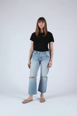 Genoa Cropped Straight Jean